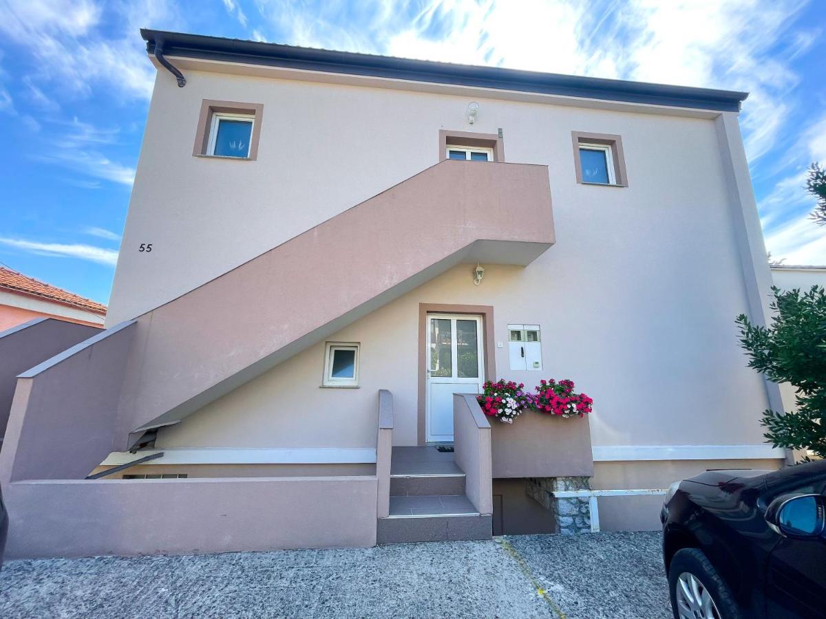 Apartment Nika 1 Dramalj Exterior photo